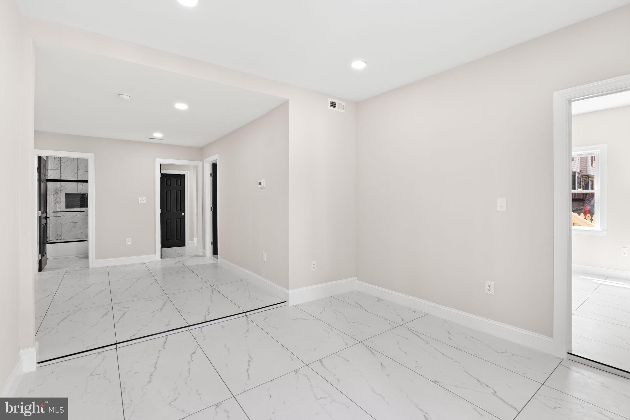 CAPITOL HEIGHTS - Residential