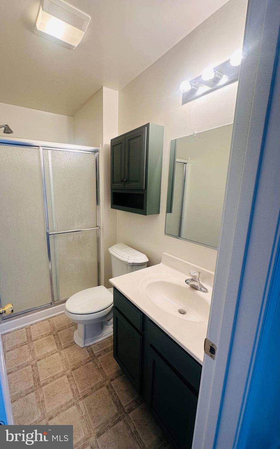 FOREST HEIGHTS - Residential Lease