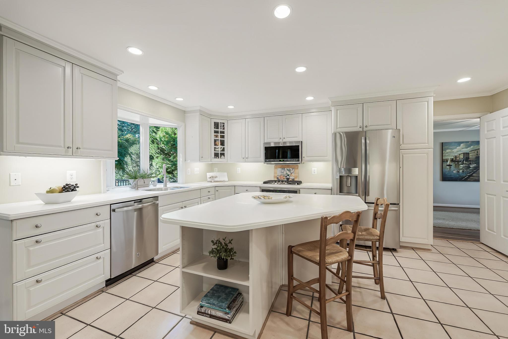 HICKORY CREEK - Residential