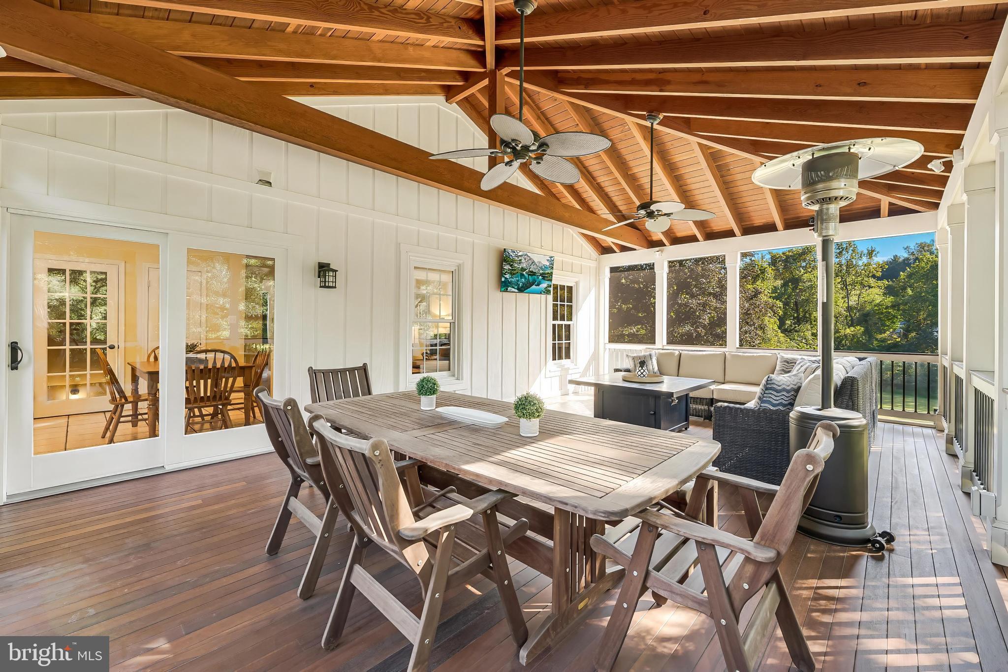 HICKORY CREEK - Residential