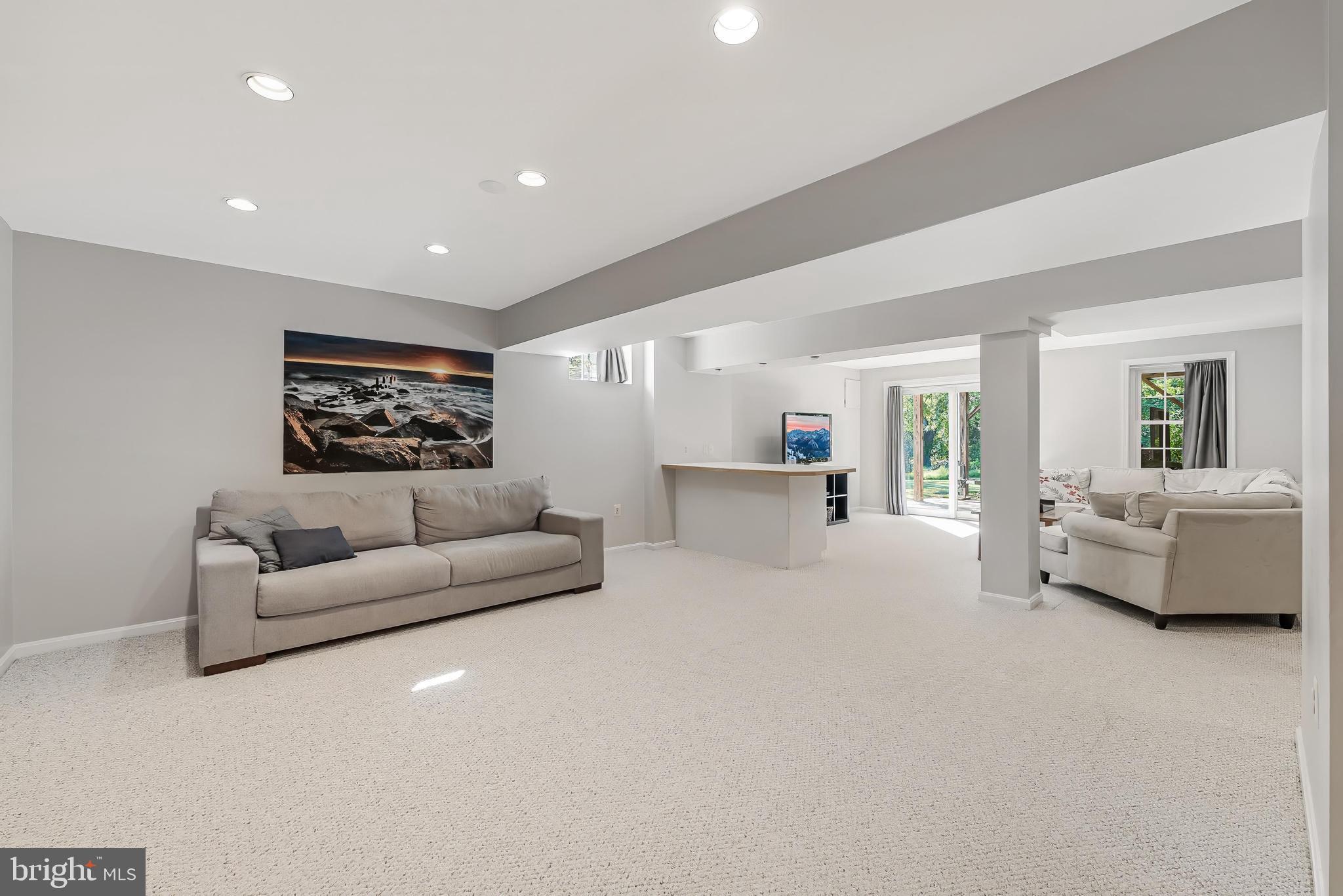 HICKORY CREEK - Residential