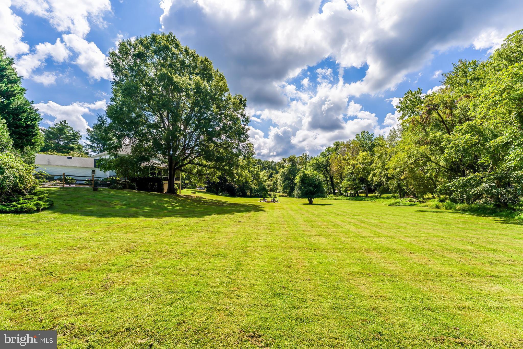 HICKORY CREEK - Residential