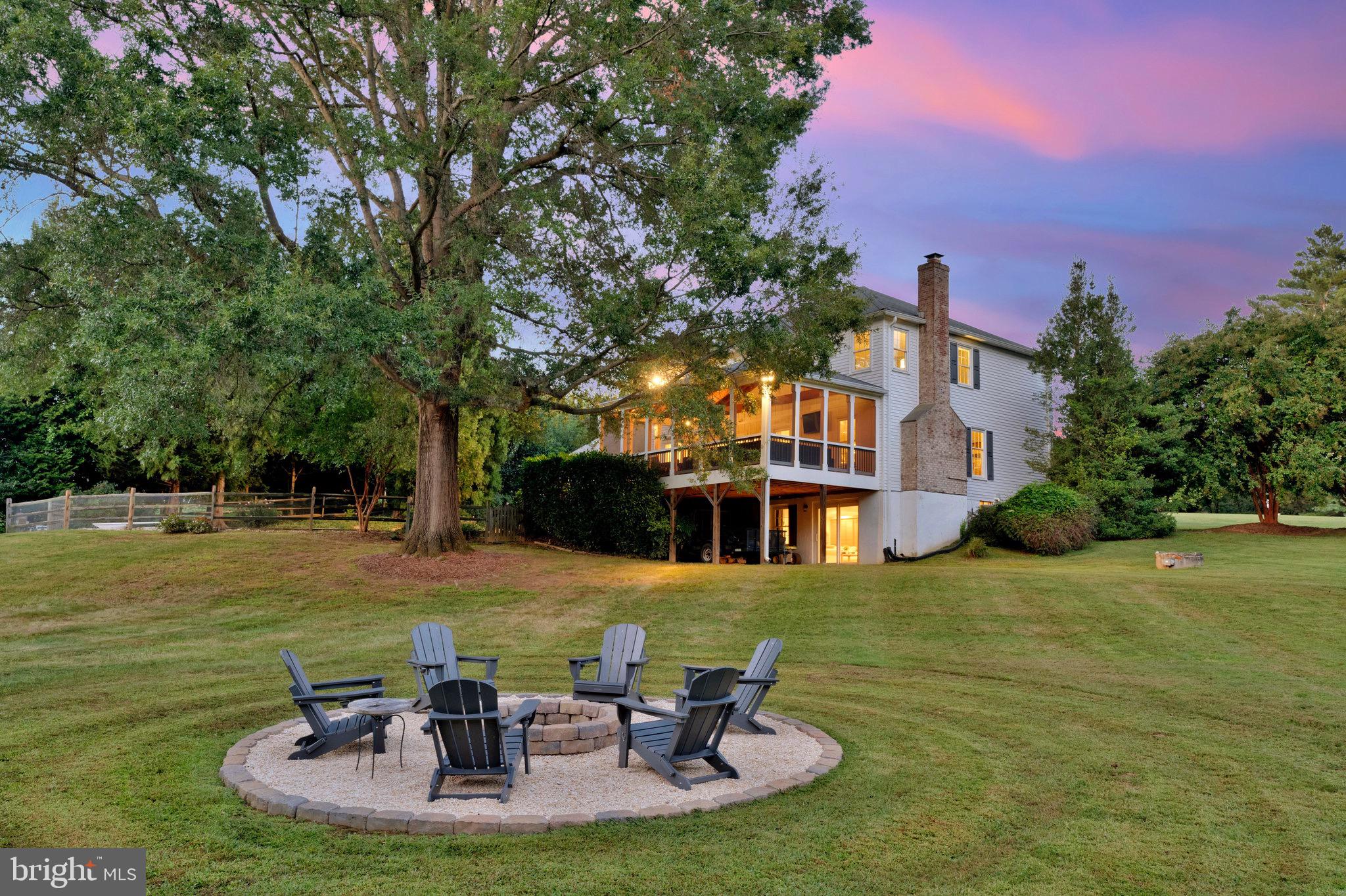 HICKORY CREEK - Residential