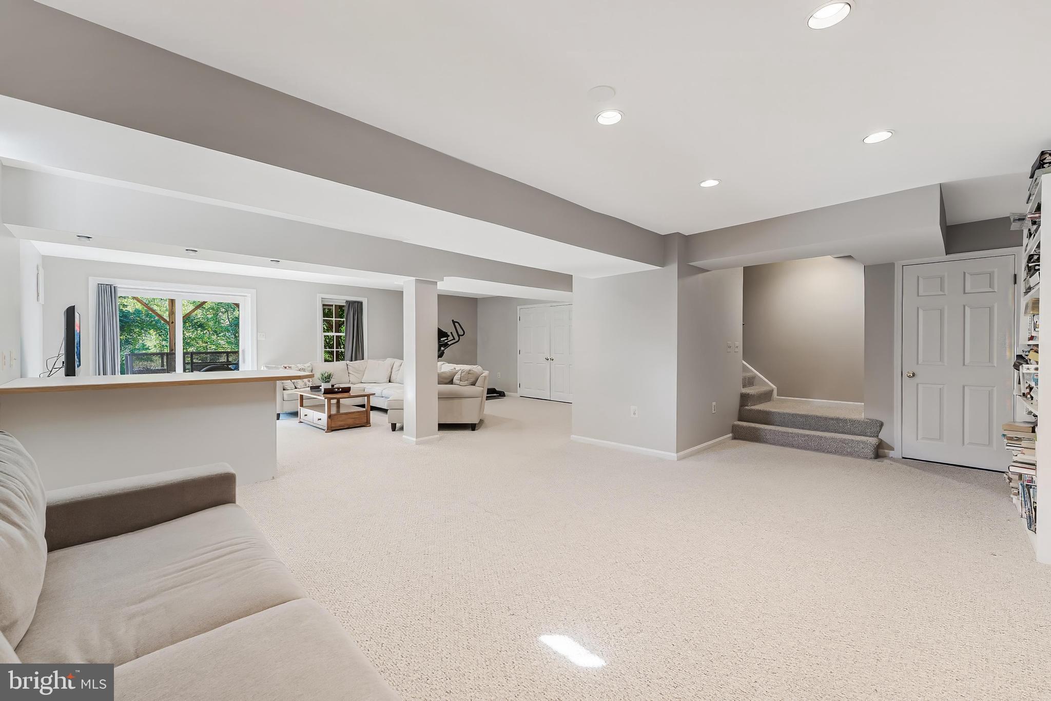 HICKORY CREEK - Residential