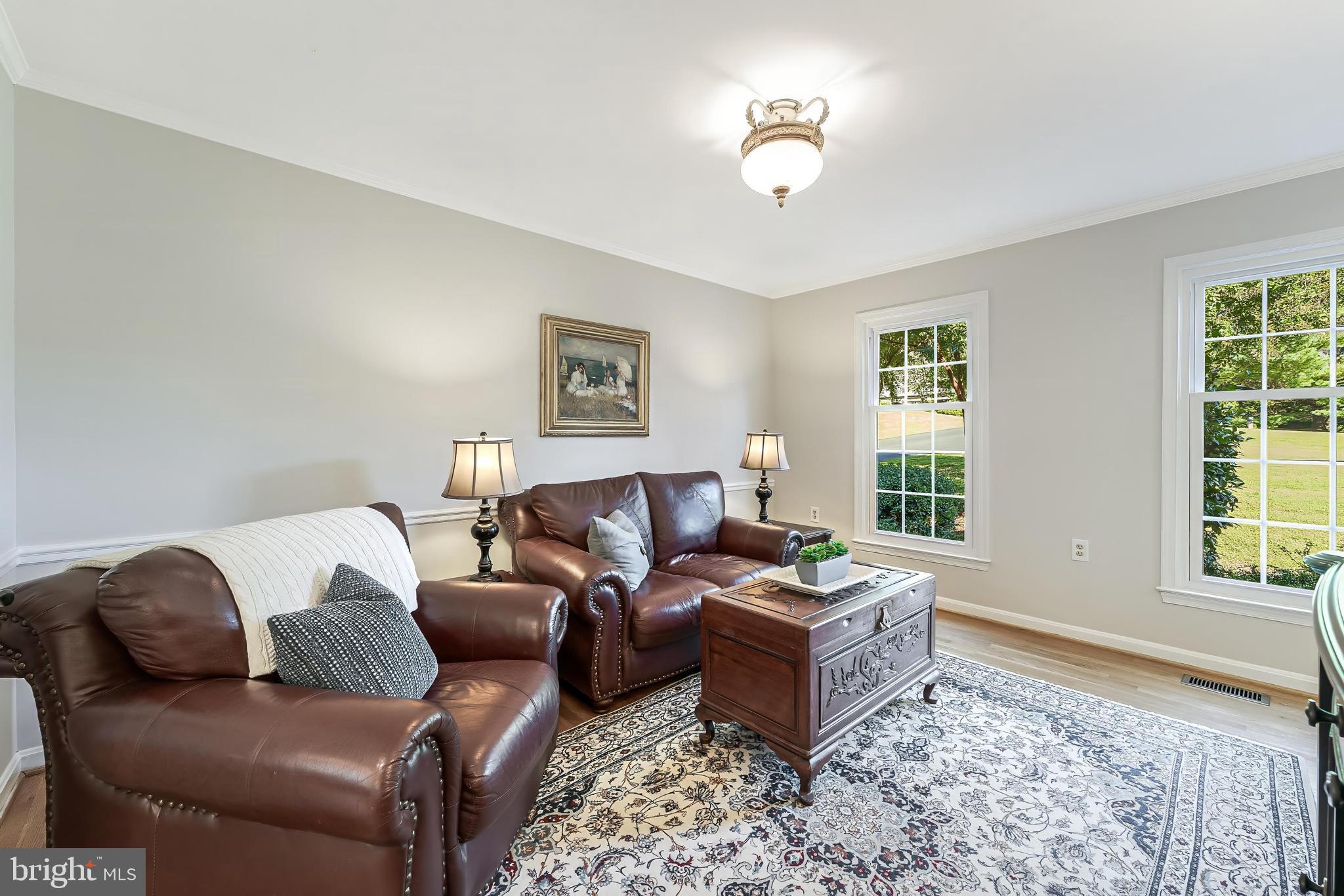 HICKORY CREEK - Residential