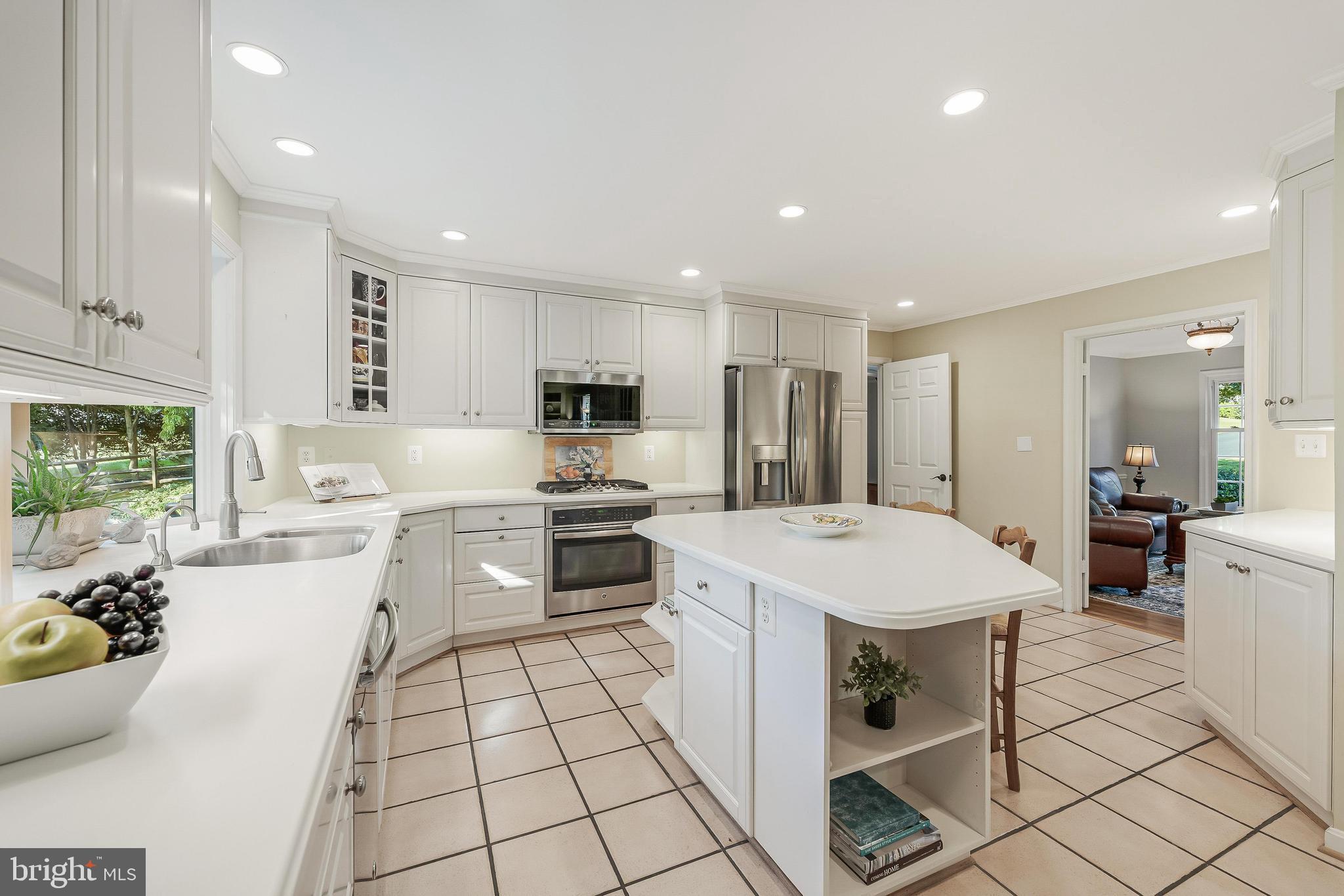 HICKORY CREEK - Residential