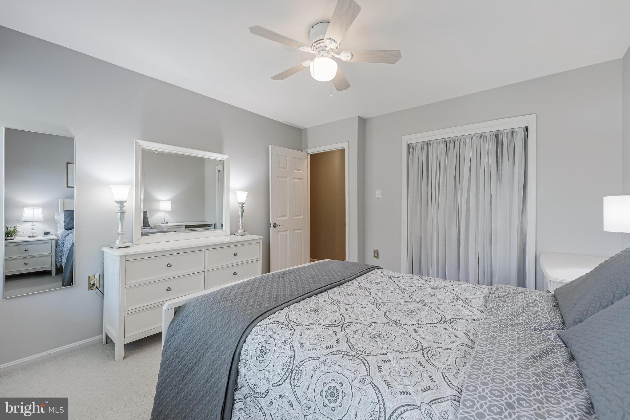 HICKORY CREEK - Residential