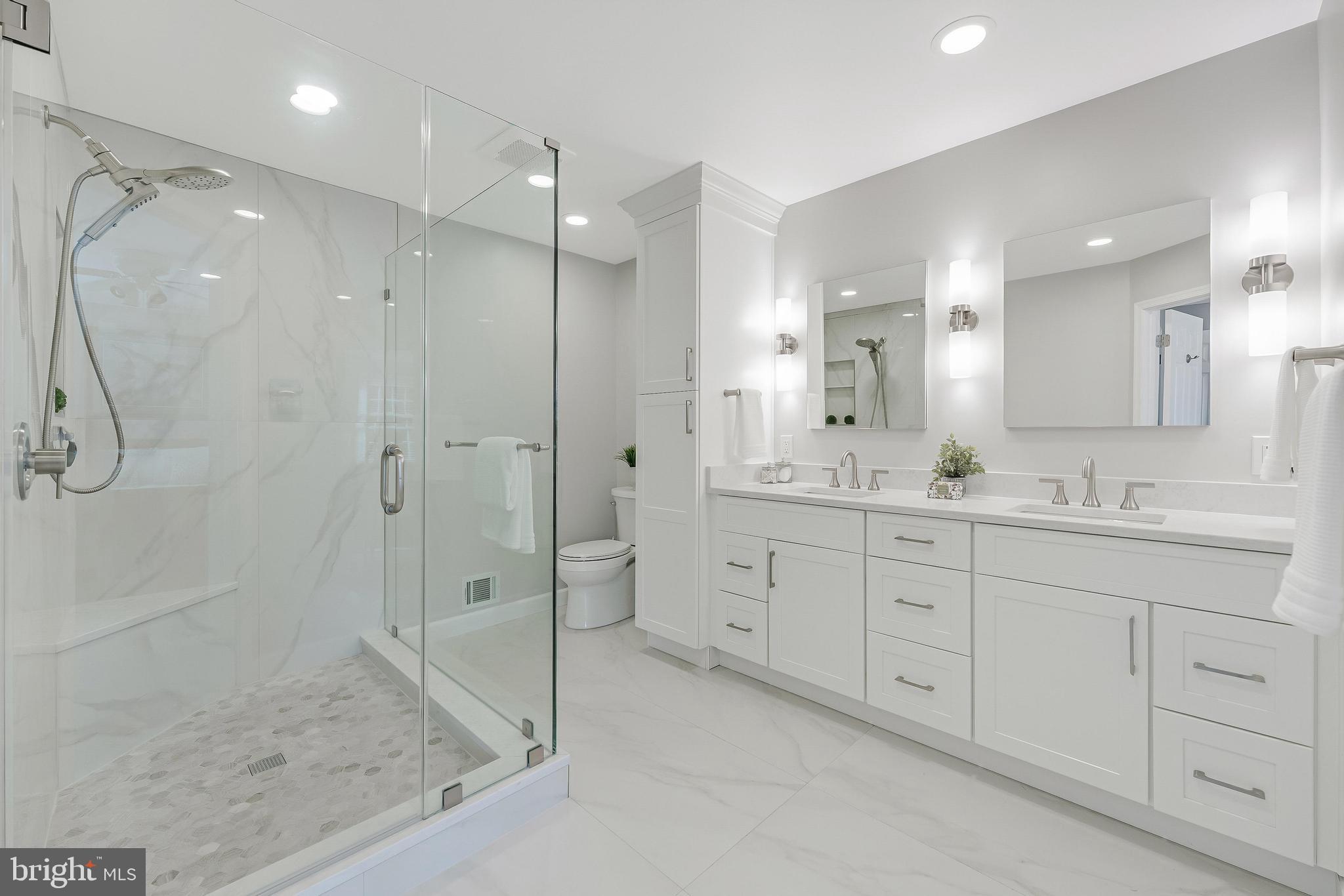 HICKORY CREEK - Residential