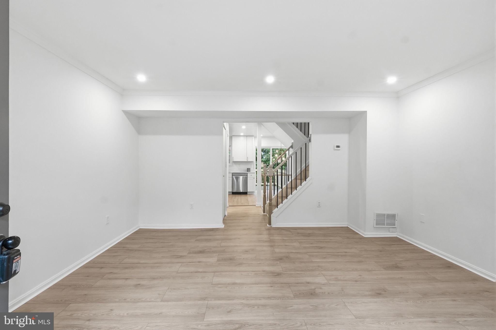 Property Search 15387 GATEHOUSE TERRACE