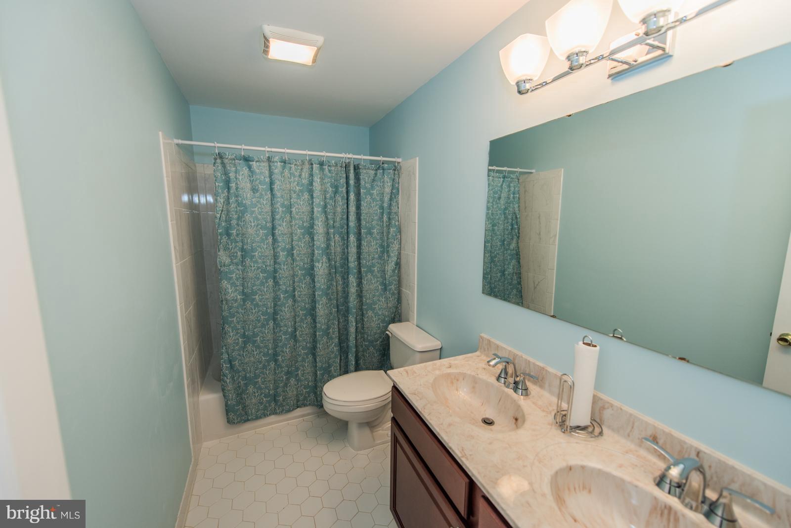 FREDERICKTOWNE - Residential