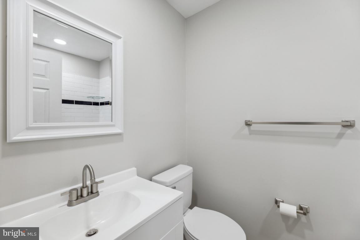 OAK MANOR - Residential