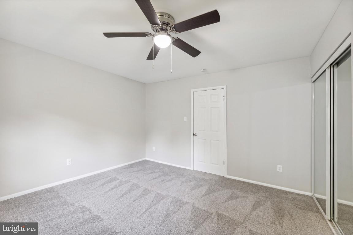 OAK MANOR - Residential