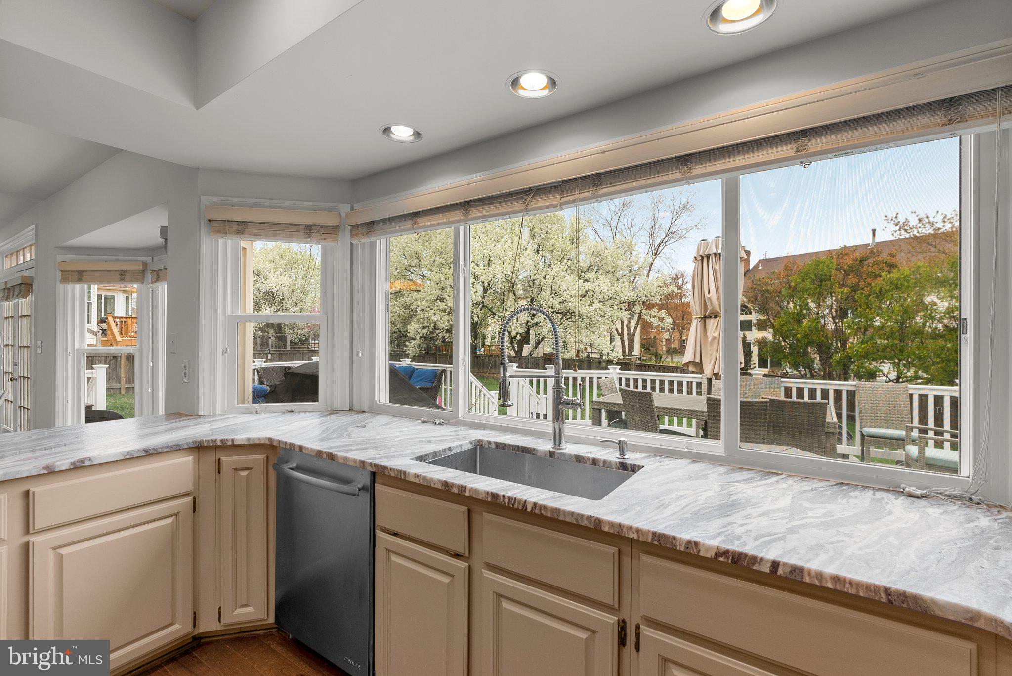 STONEBRIDGE - Residential