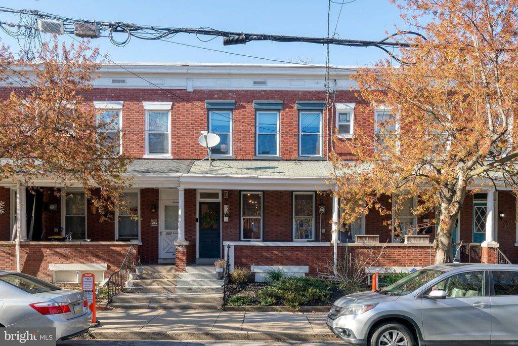 Photo of 335 E Frederick Street, LANCASTER, PA 17602 (MLS # PALA2065846)