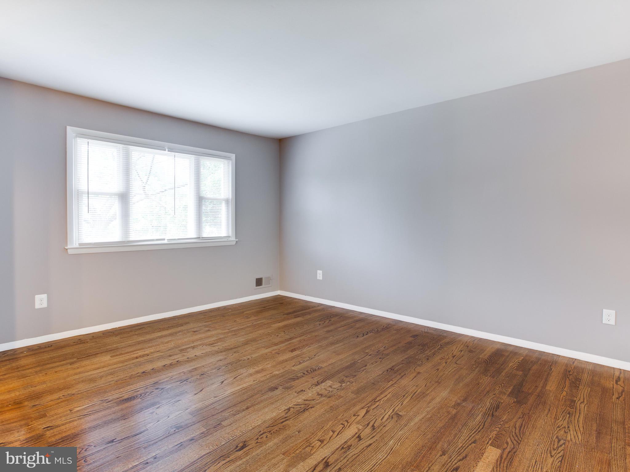 LANDOVER ESTATES - Residential