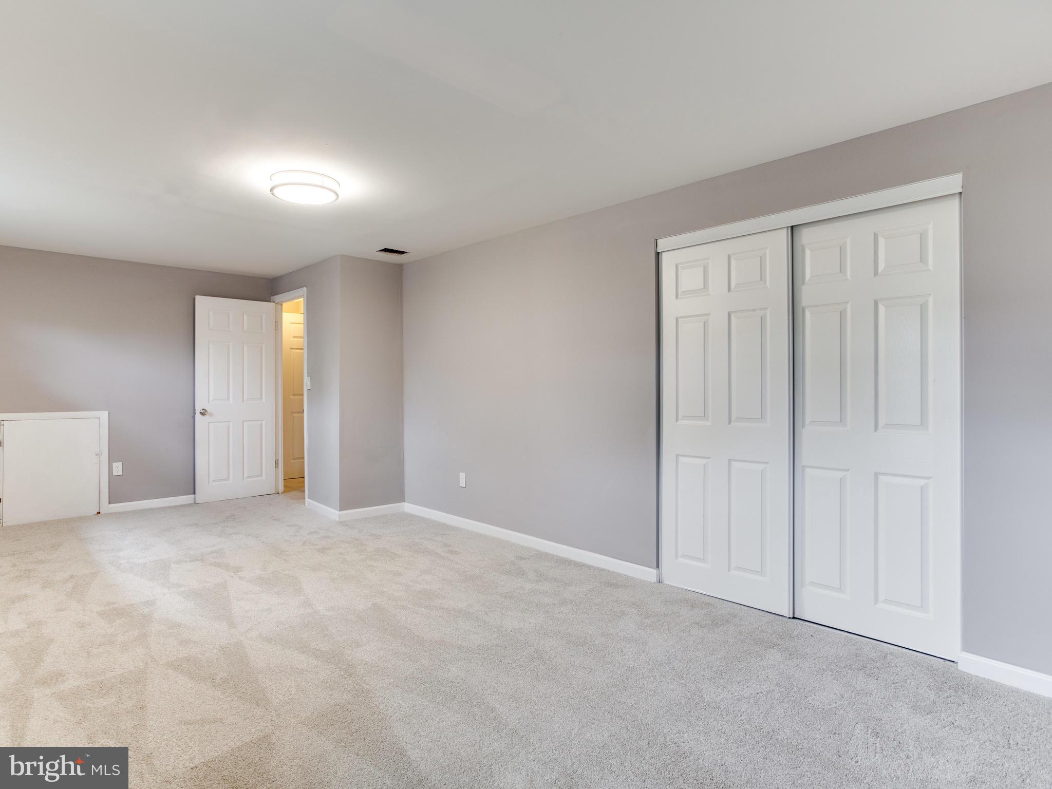 LANDOVER ESTATES - Residential