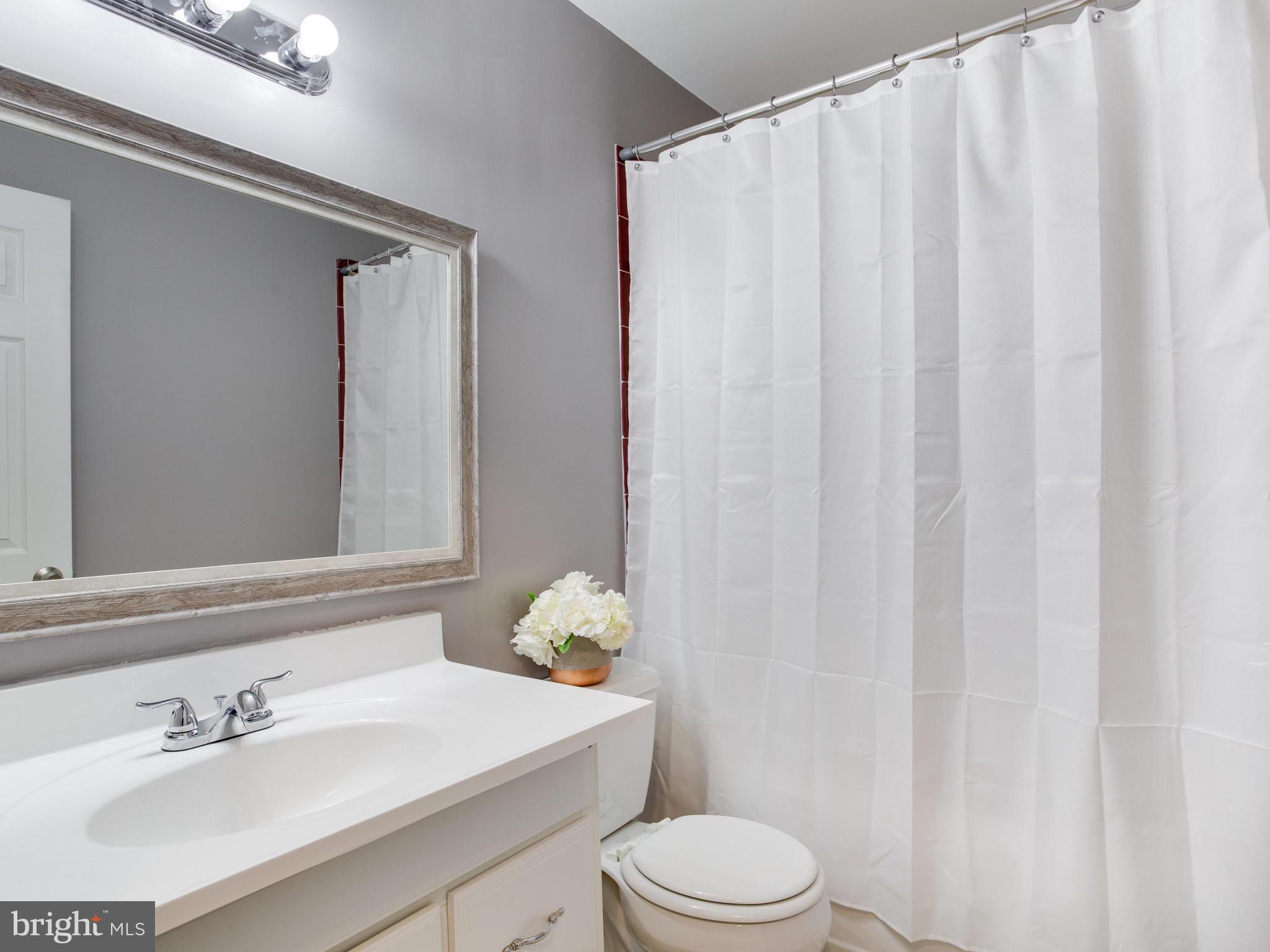 LANDOVER ESTATES - Residential