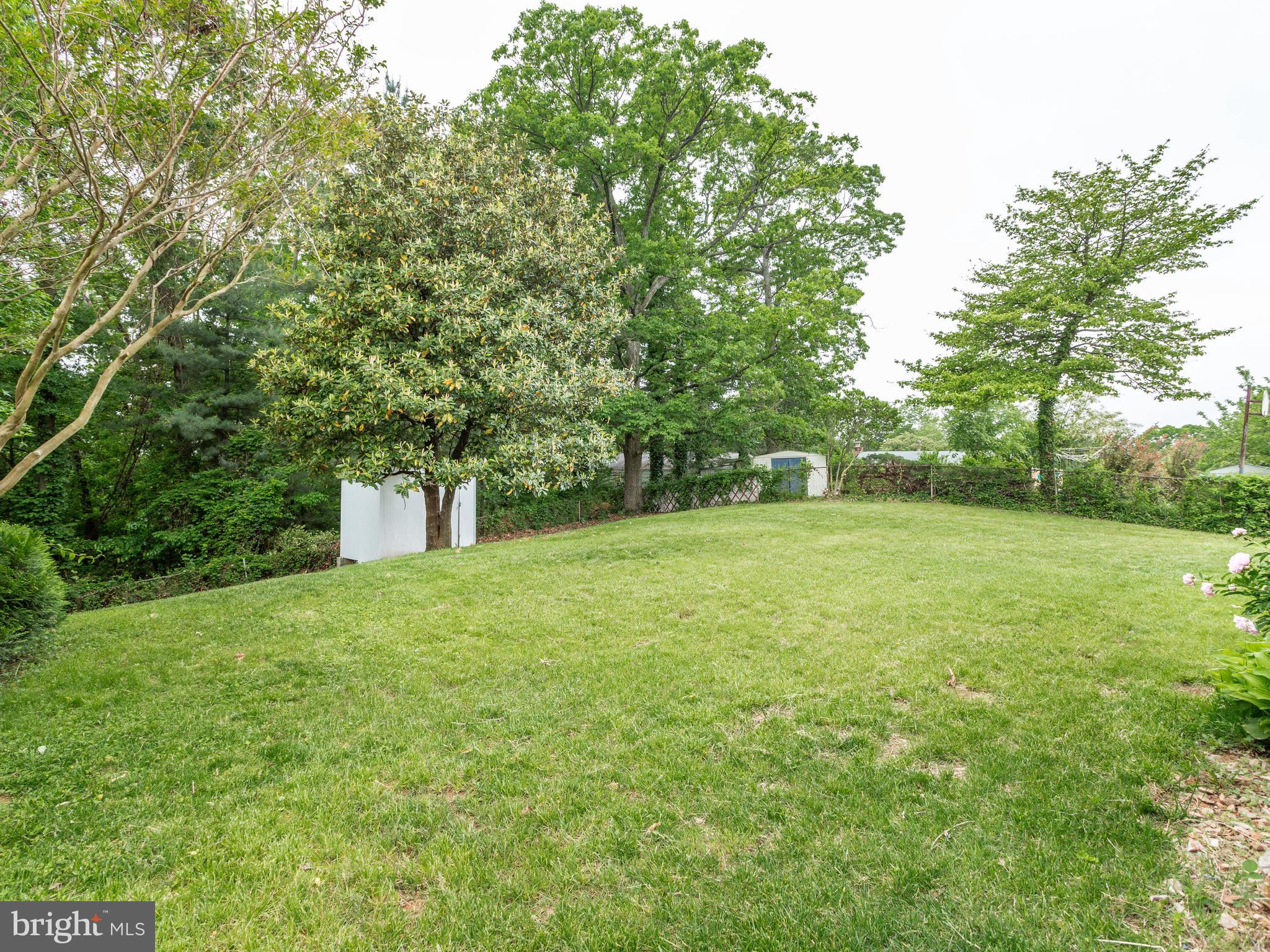 LANDOVER ESTATES - Residential