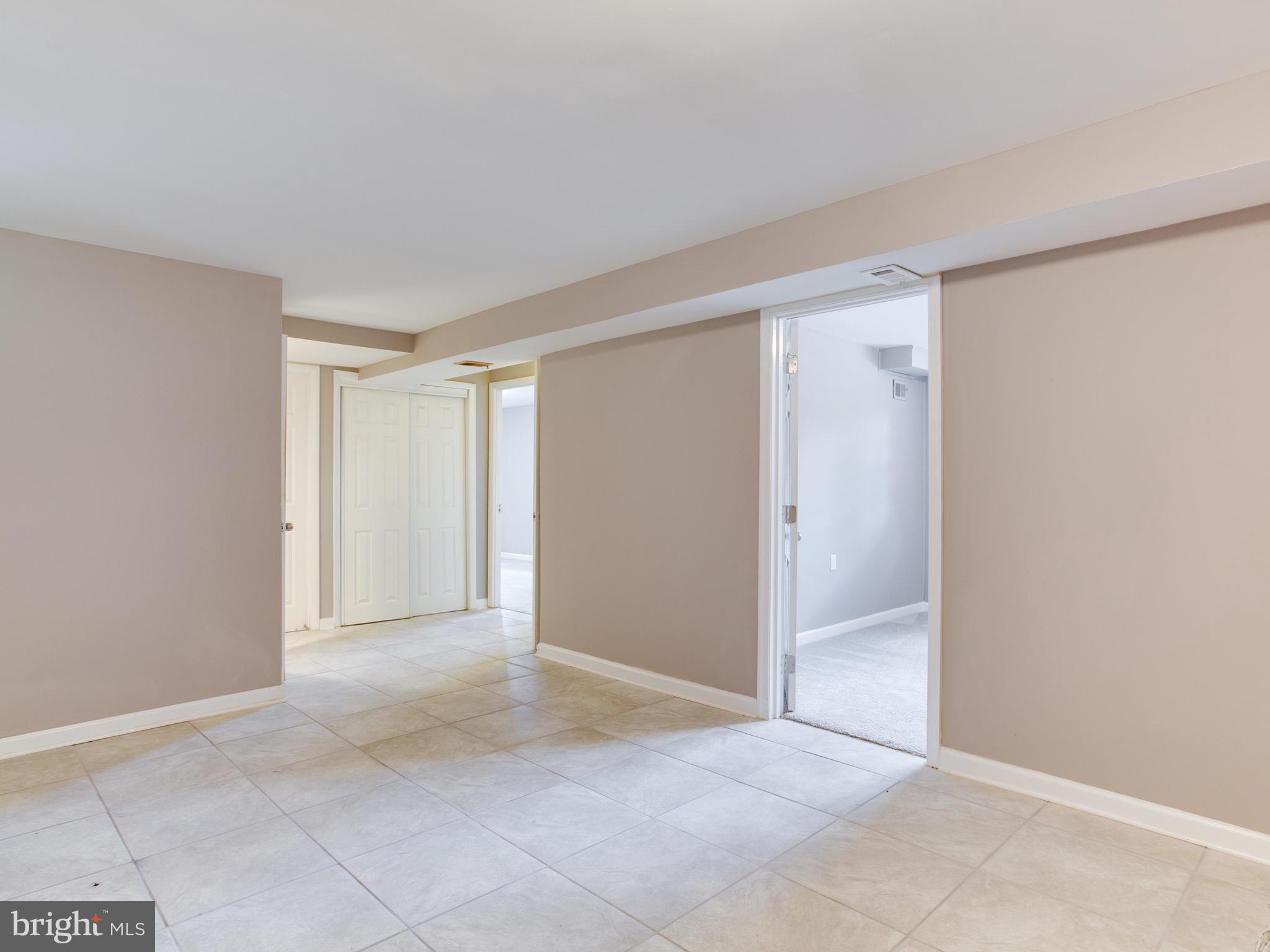 LANDOVER ESTATES - Residential