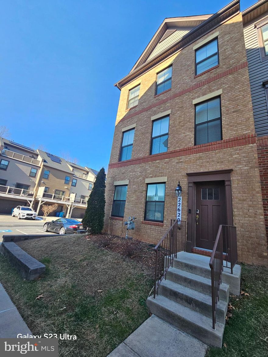 Beautiful end home w/ a ton of natural light, Total SQFT: 2,460. Full brick 2-car garage home w/plenty of extra parking. SMART HOME w/ wireless controlledVideo/audio doorbell, motion sensor lights, doorlocks, thermostat, garage door.Grey cabinets, quartz counters in the kitchen & full baths, Chef appliances w/double wall ovens, coffered ceilings. Combination Dining/Living, Cr Floor Plan - Open, Kitchen - Eat-In, Kitchen - Gourmet, Kitchen - Island, Kitchen - Table Space, Pantry, Sprinkler System, Walk-in Closet(s), Window Treatments, Wood Floors; Built-In Microwave, Cooktop, Dishwasher, Disposal, Dryer, Exhaust Fan, Icemaker, Oven - Double, Oven - Self Cleaning, Oven - Wall, Oven/Range - Gas, Range Hood, Refrigerator, Stainless Steel Appliances, Washer; Door Features: Six Panel, Sliding Glass; Window Features: Double Hung, Double Pane, Energy Efficient; Upper Floor Laundry &more!