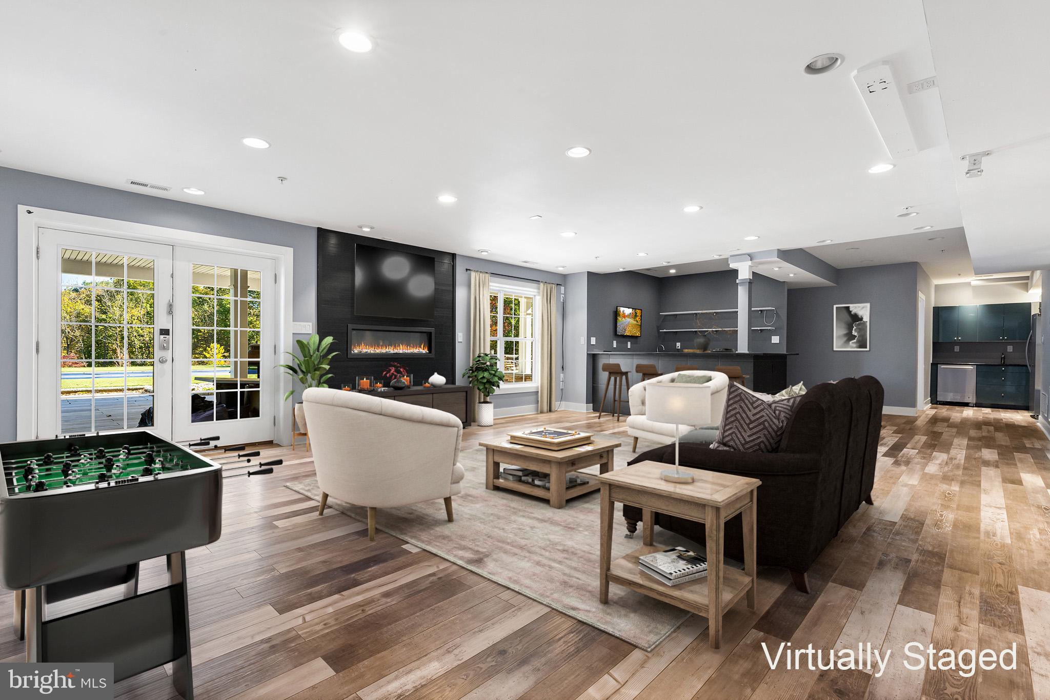 ESTATE AT MILL CREEK - Residential