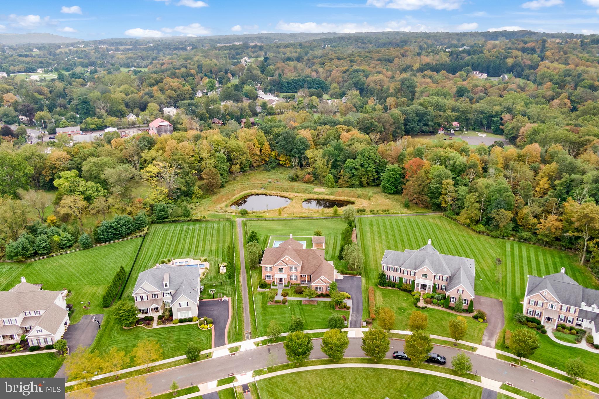 ESTATE AT MILL CREEK - Residential