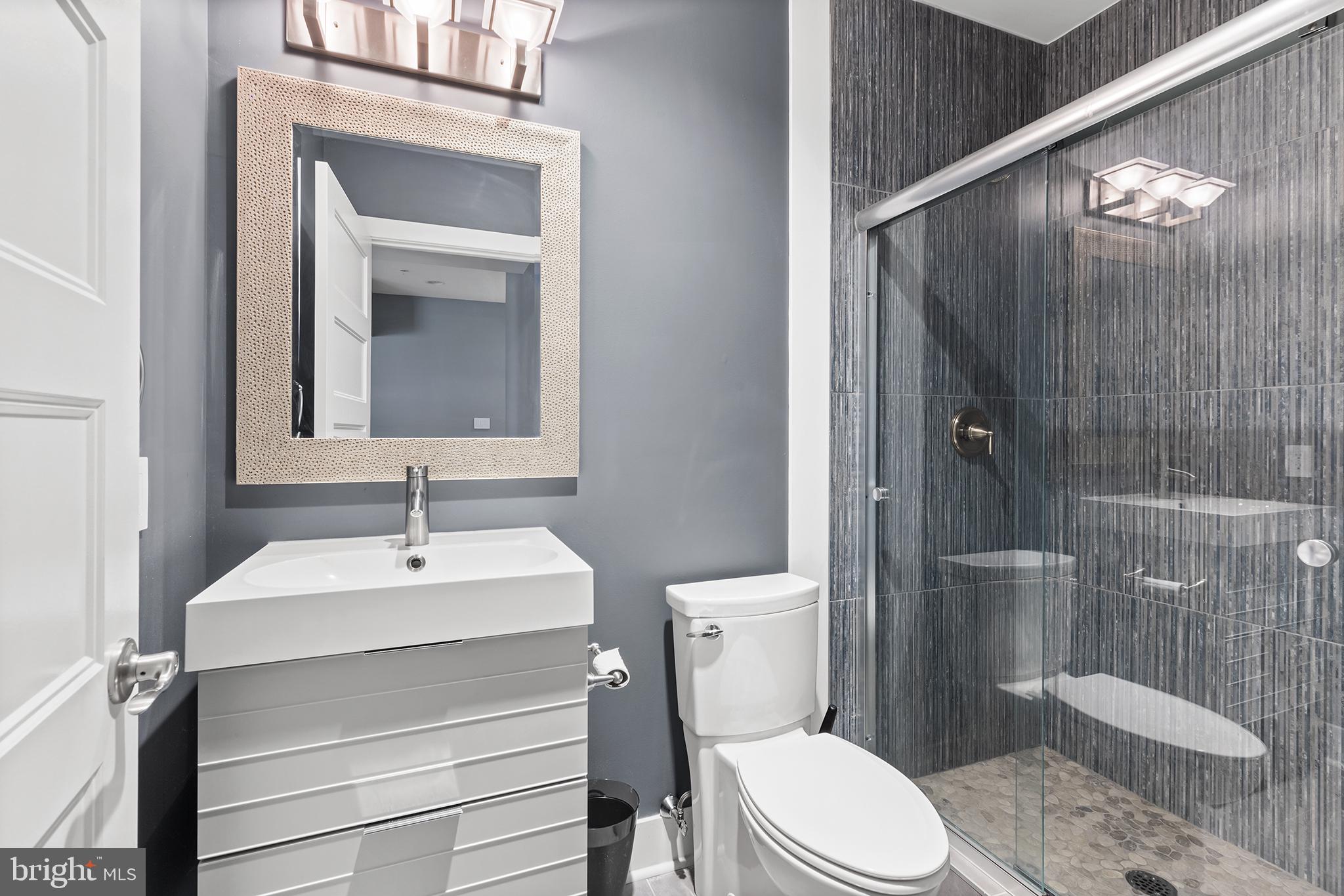 ESTATE AT MILL CREEK - Residential