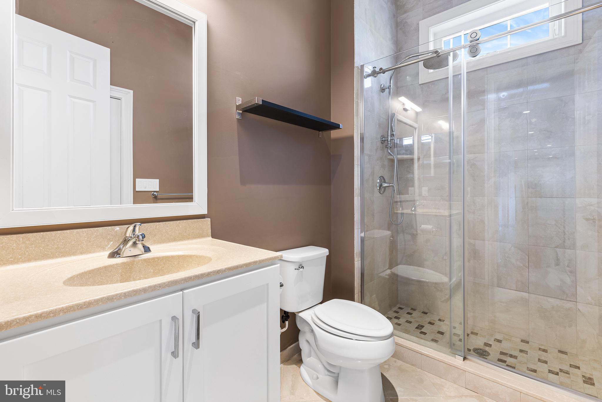 ESTATE AT MILL CREEK - Residential