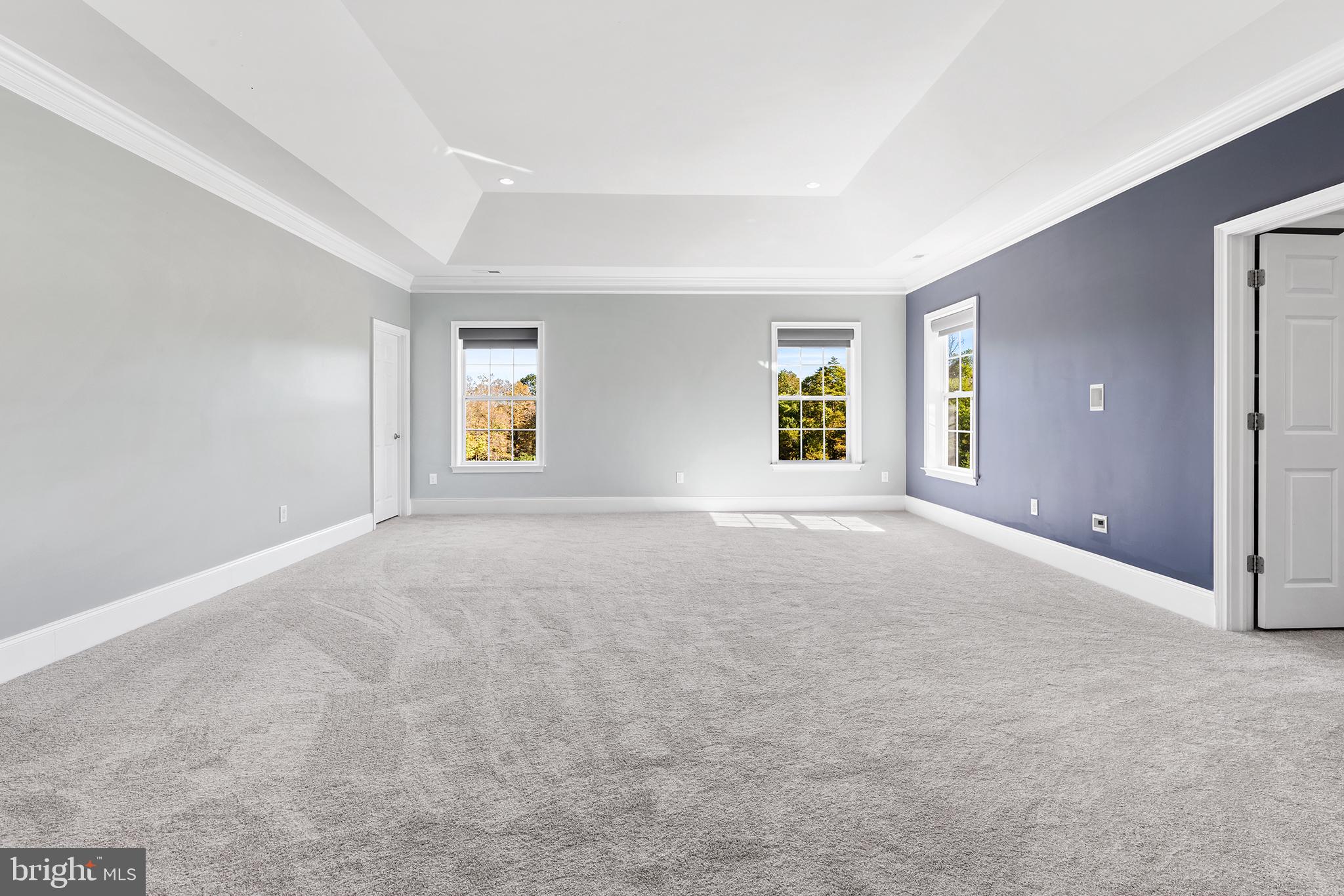 ESTATE AT MILL CREEK - Residential