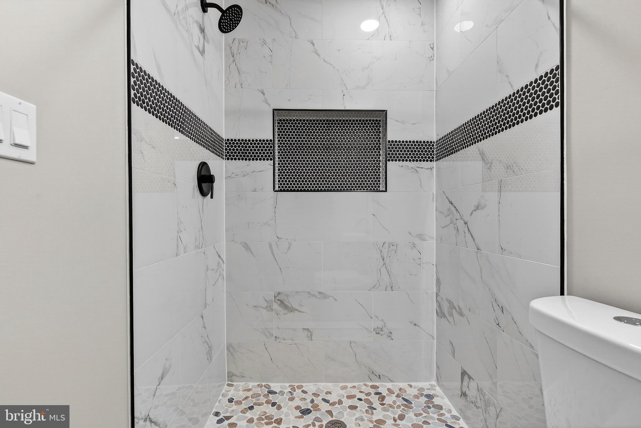 SANDTOWN-WINCHESTER - Residential