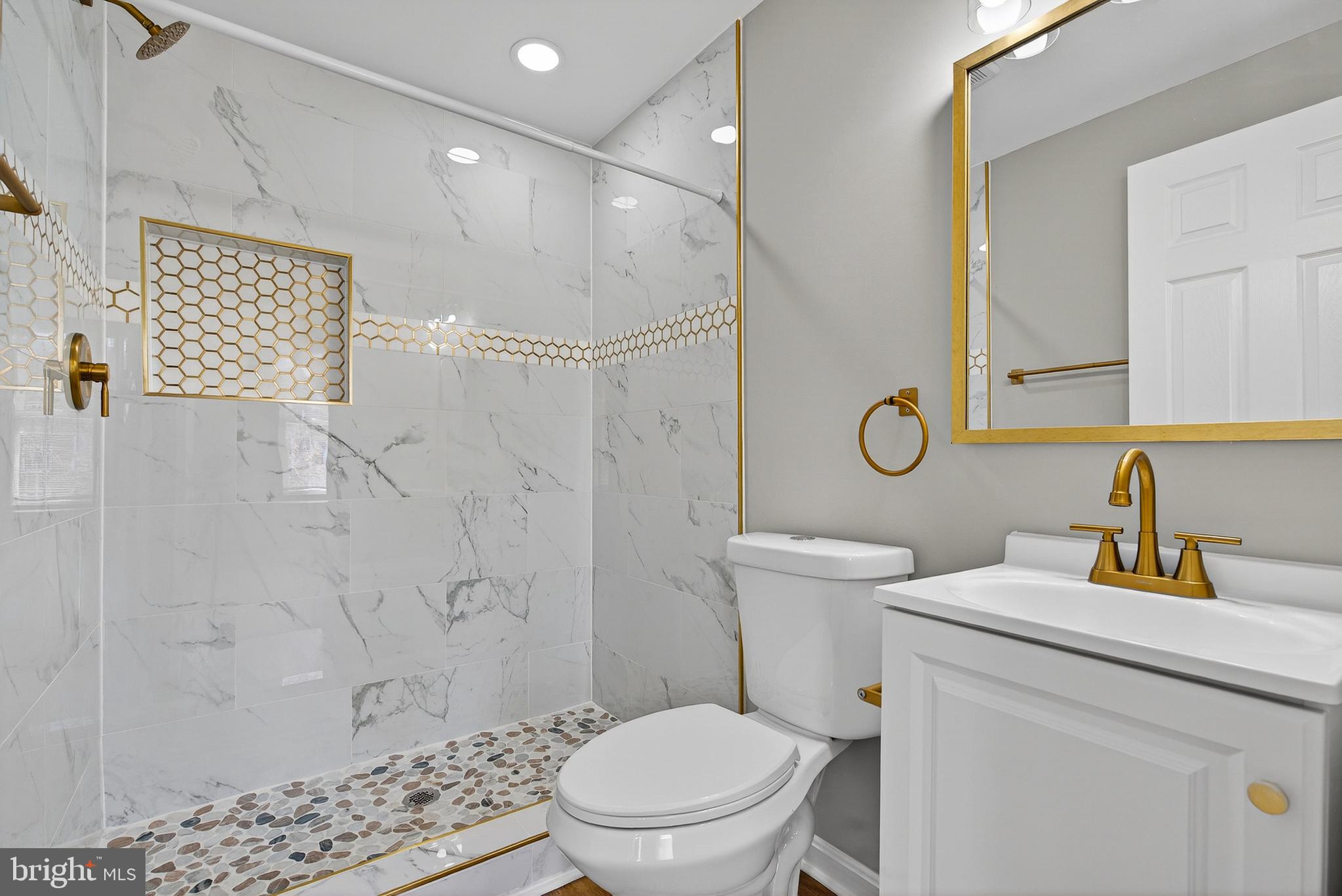 SANDTOWN-WINCHESTER - Residential