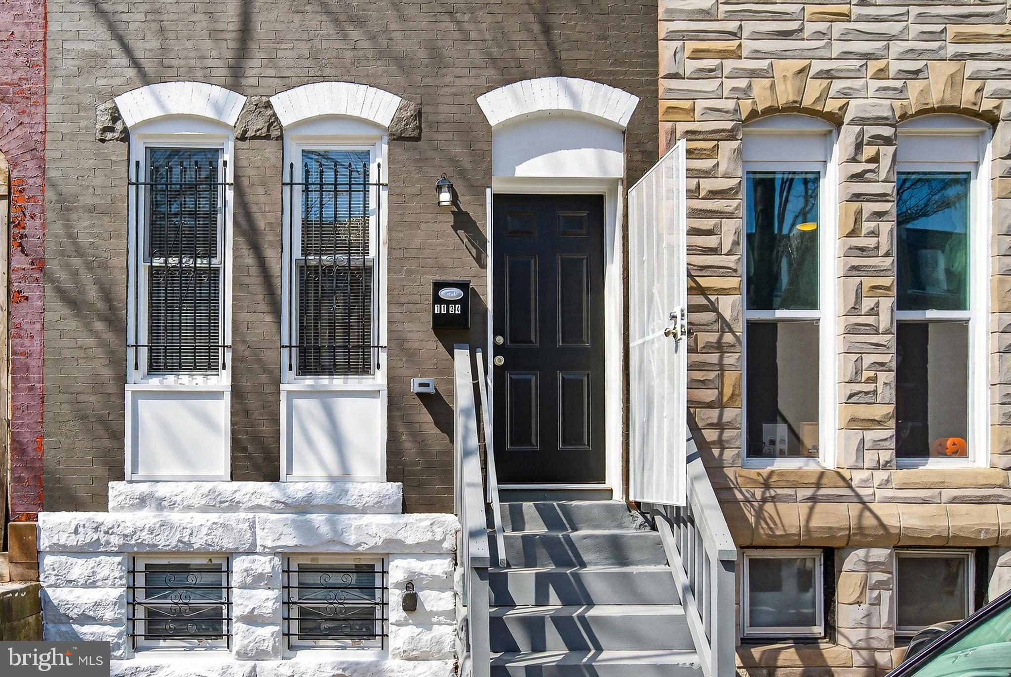 SANDTOWN-WINCHESTER - Residential