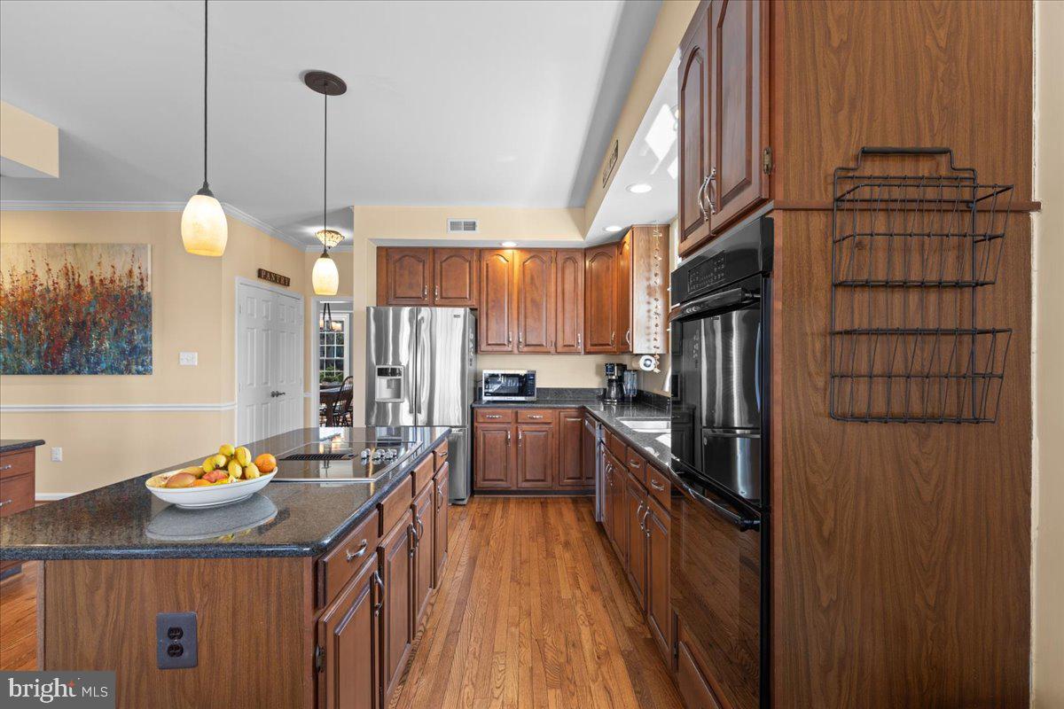 NORTH HART RUN - Residential