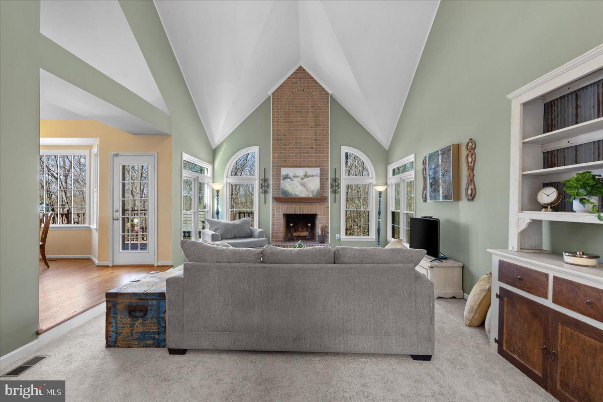 NORTH HART RUN - Residential