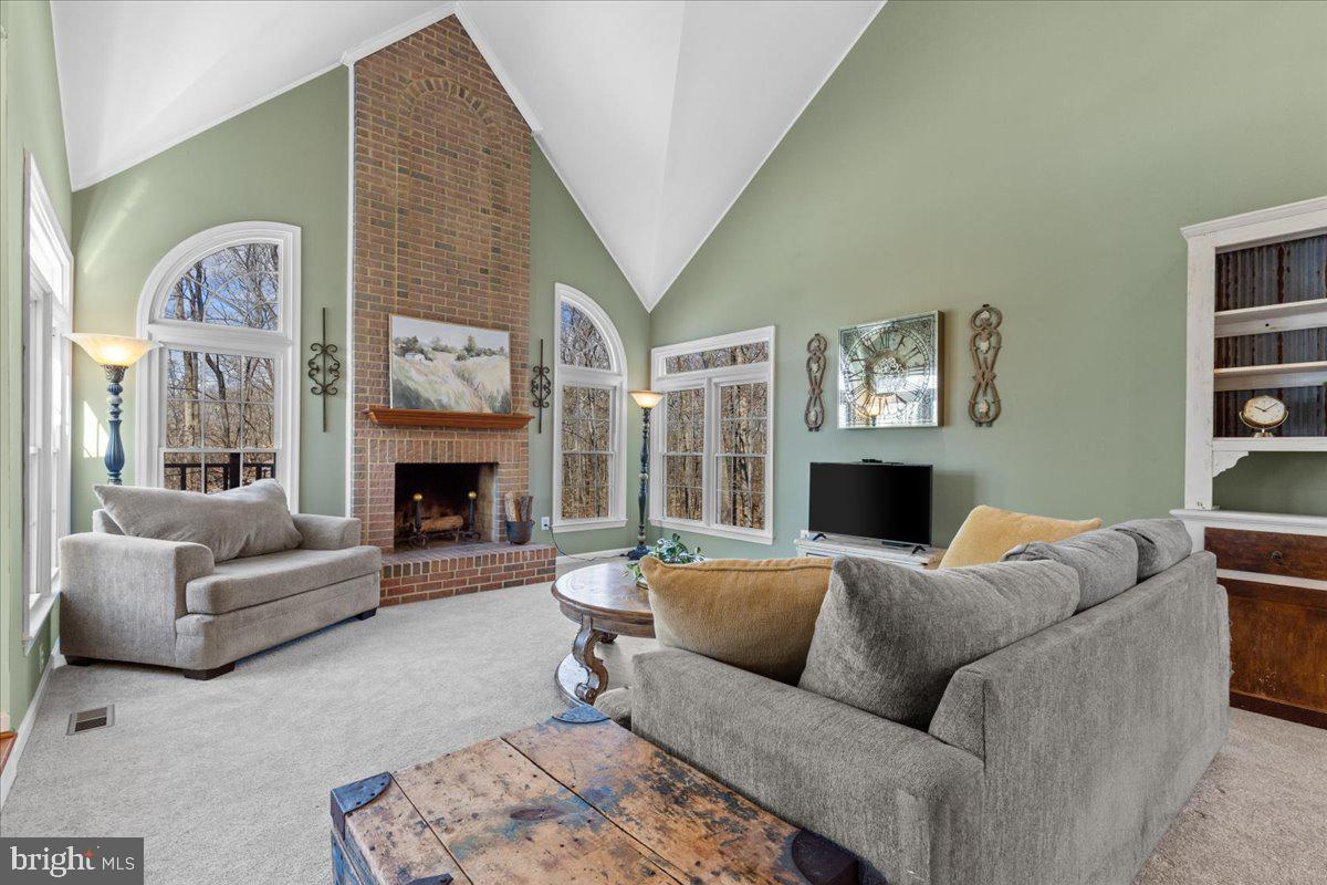 NORTH HART RUN - Residential