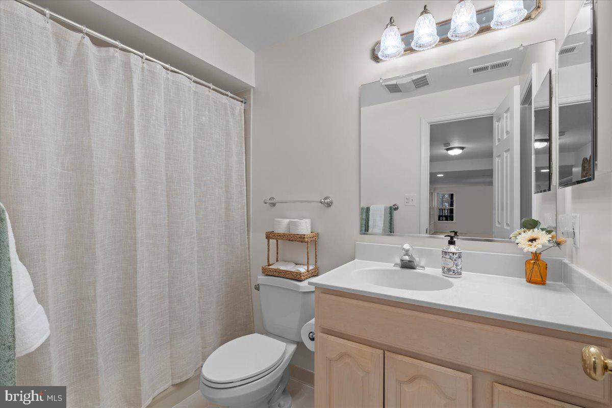 NORTH HART RUN - Residential