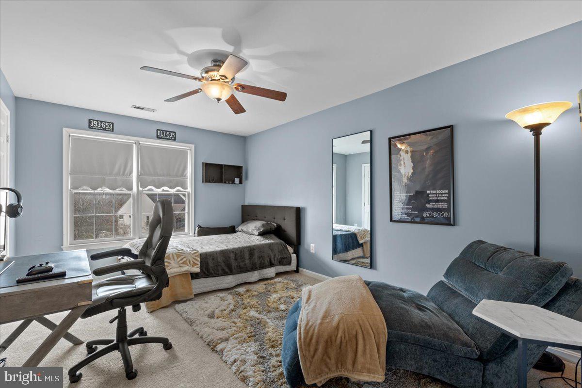 NORTH HART RUN - Residential