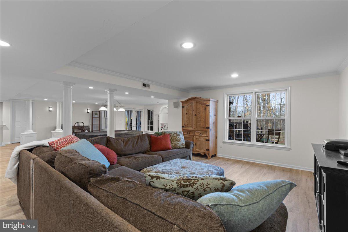 NORTH HART RUN - Residential