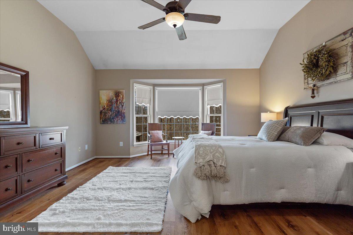 NORTH HART RUN - Residential