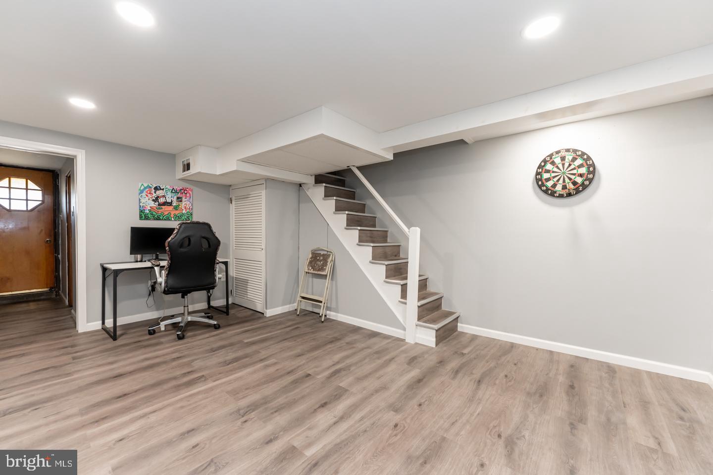 BRIDESBURG - Residential