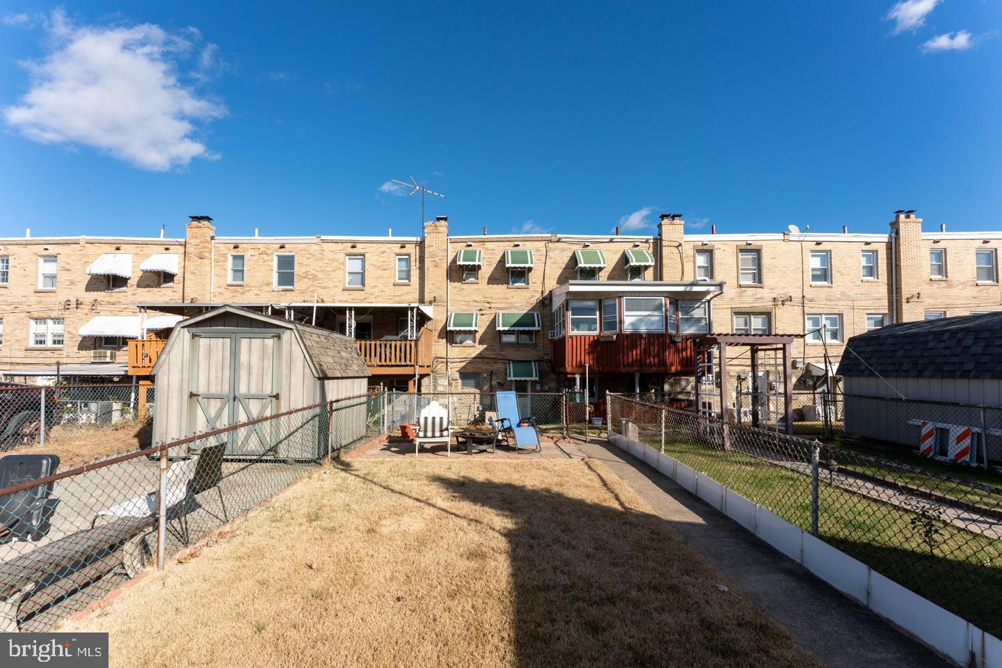 BRIDESBURG - Residential