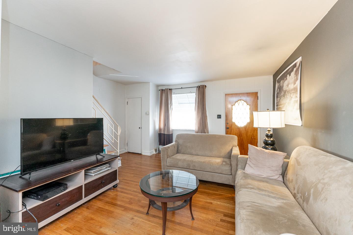 BRIDESBURG - Residential