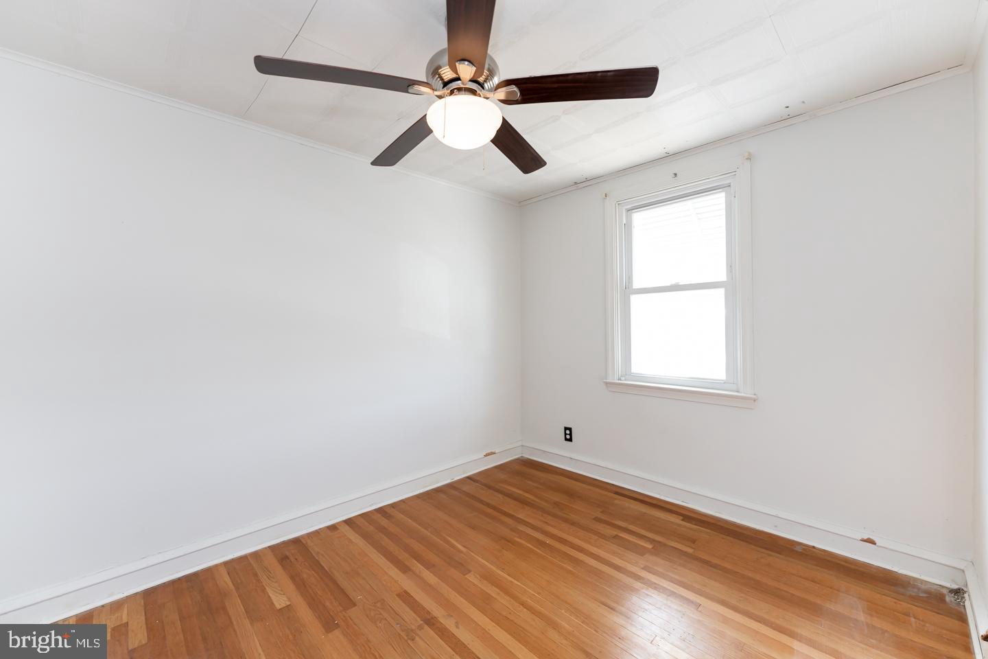 BRIDESBURG - Residential