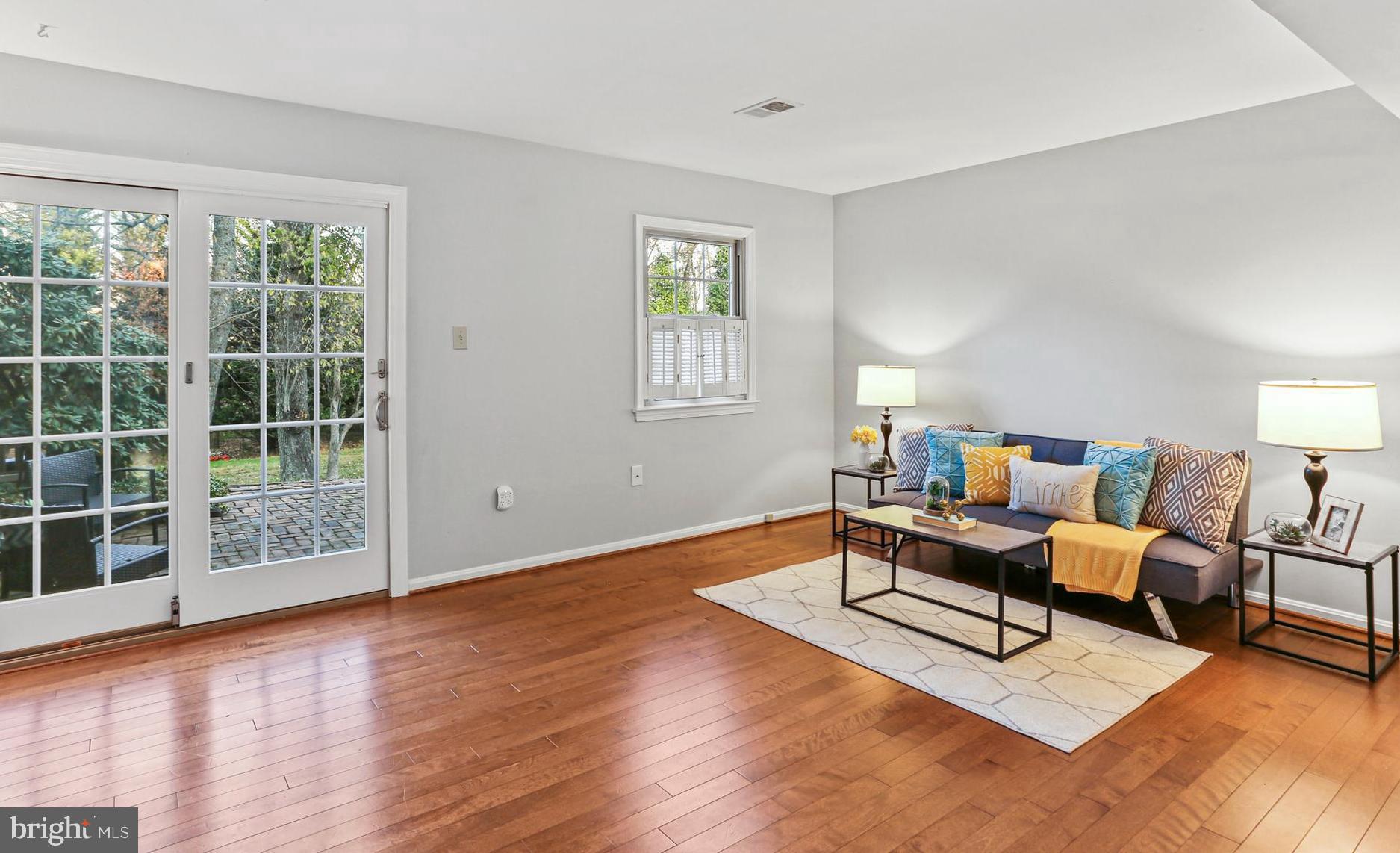 EMERSON HILL - Residential