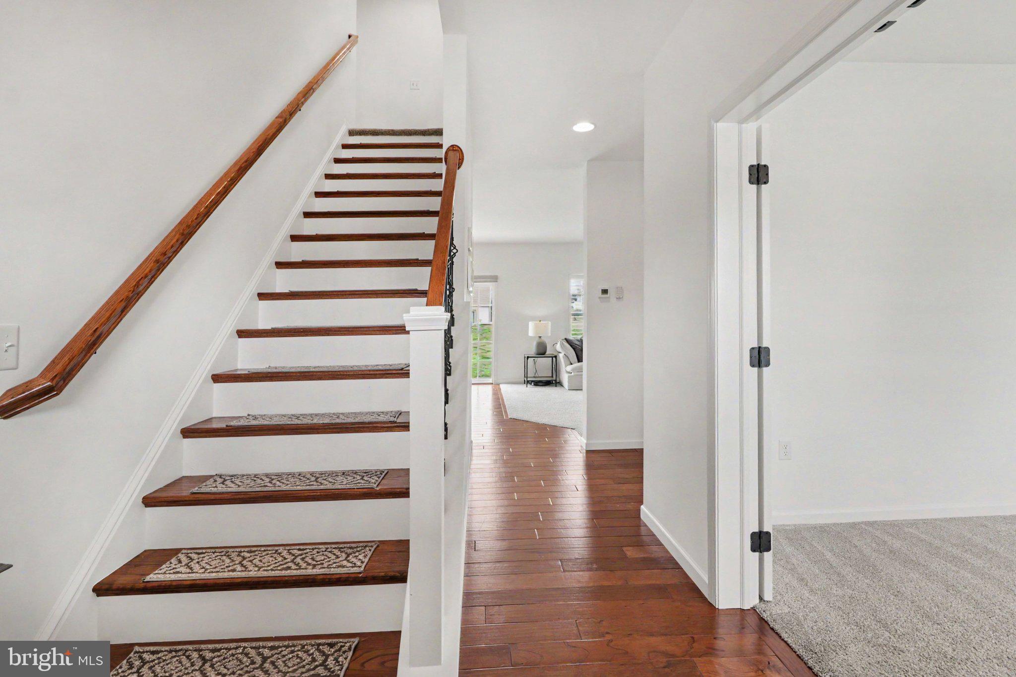 28 BAYBERRY RD