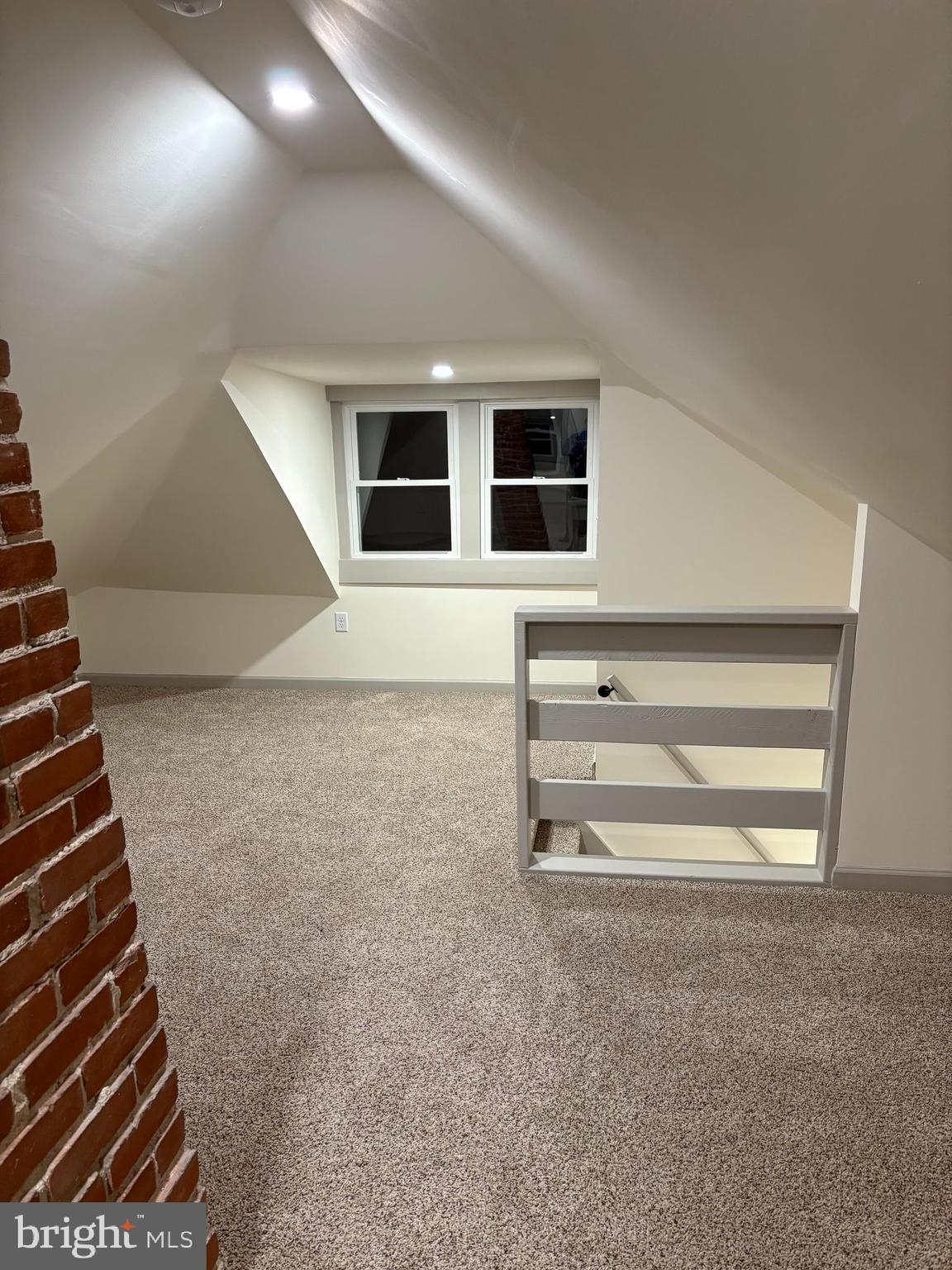 LEBANON CITY - Residential