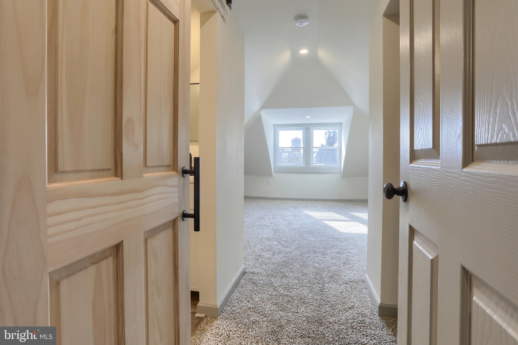 LEBANON CITY - Residential