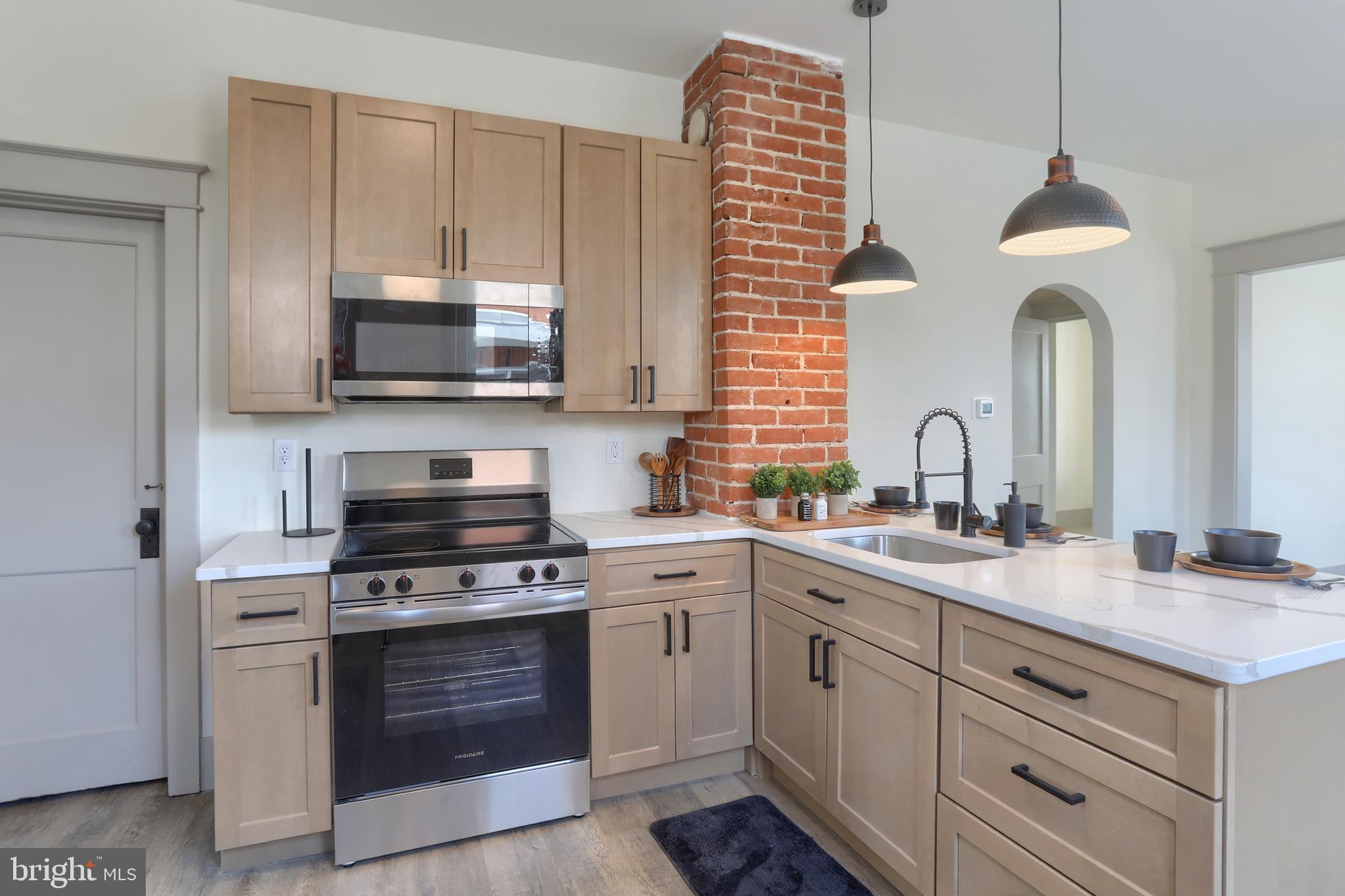 LEBANON CITY - Residential