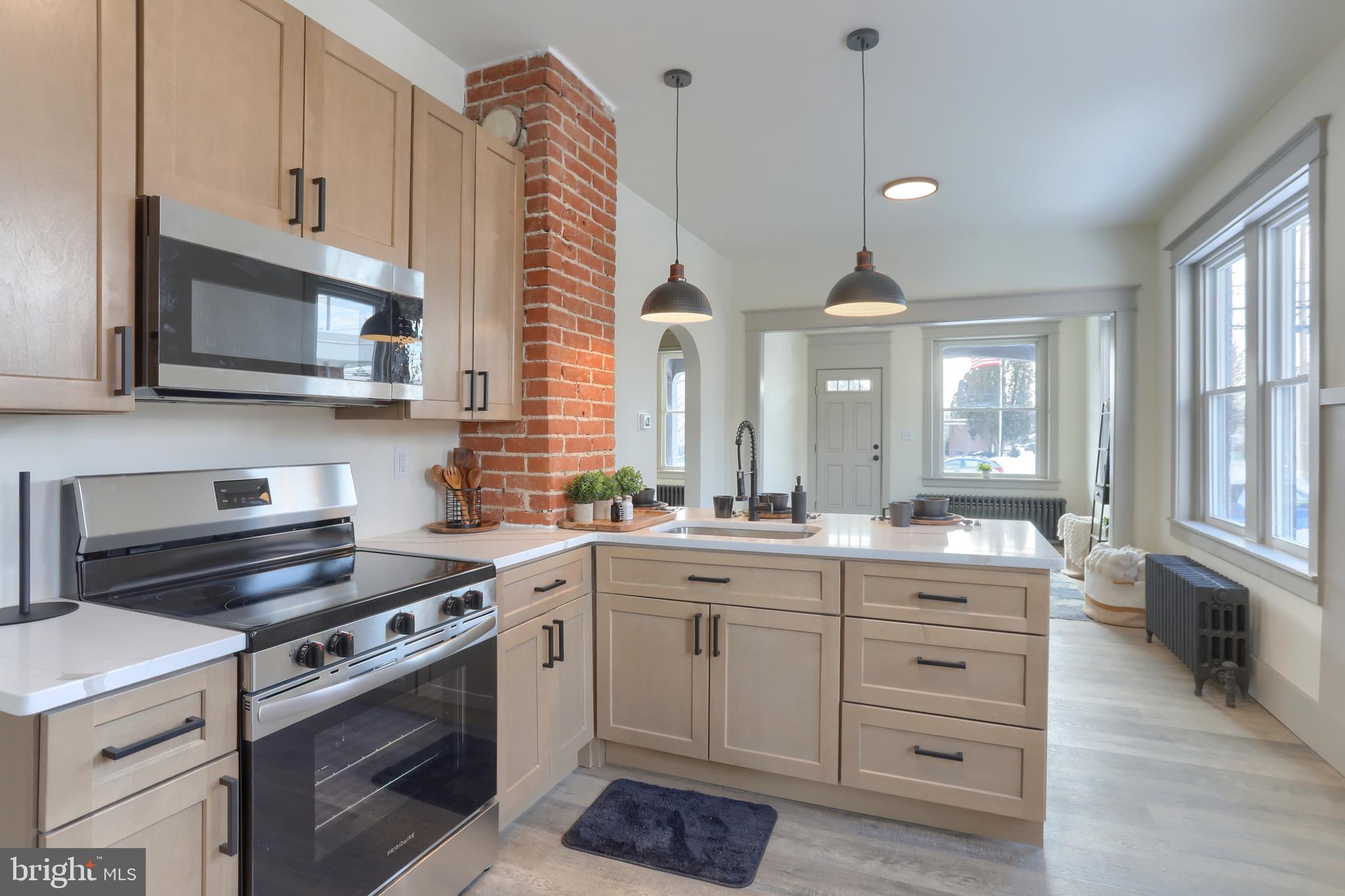 LEBANON CITY - Residential