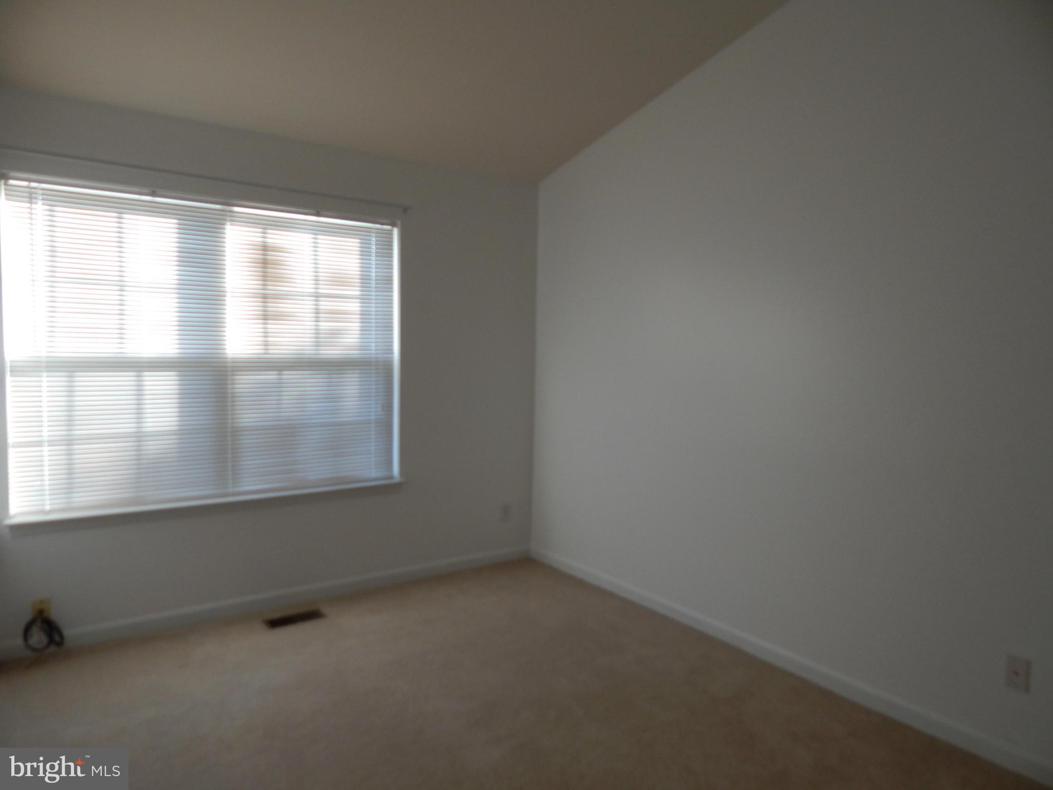 MILLS FARM - Residential